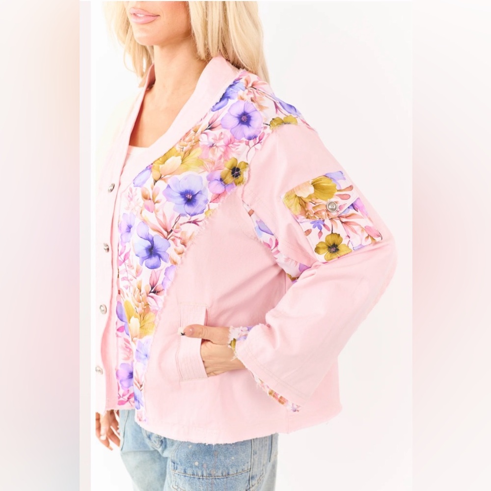 H210 POL L pp28 Patchwork Floral Button Jacket in Pink & Cream Top - Picture 3 of 15